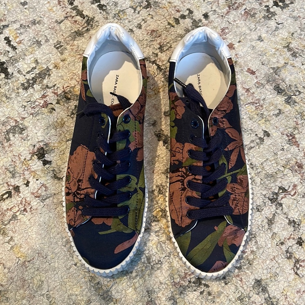 Zara Basic Collection Floral Sneakers - size 6
